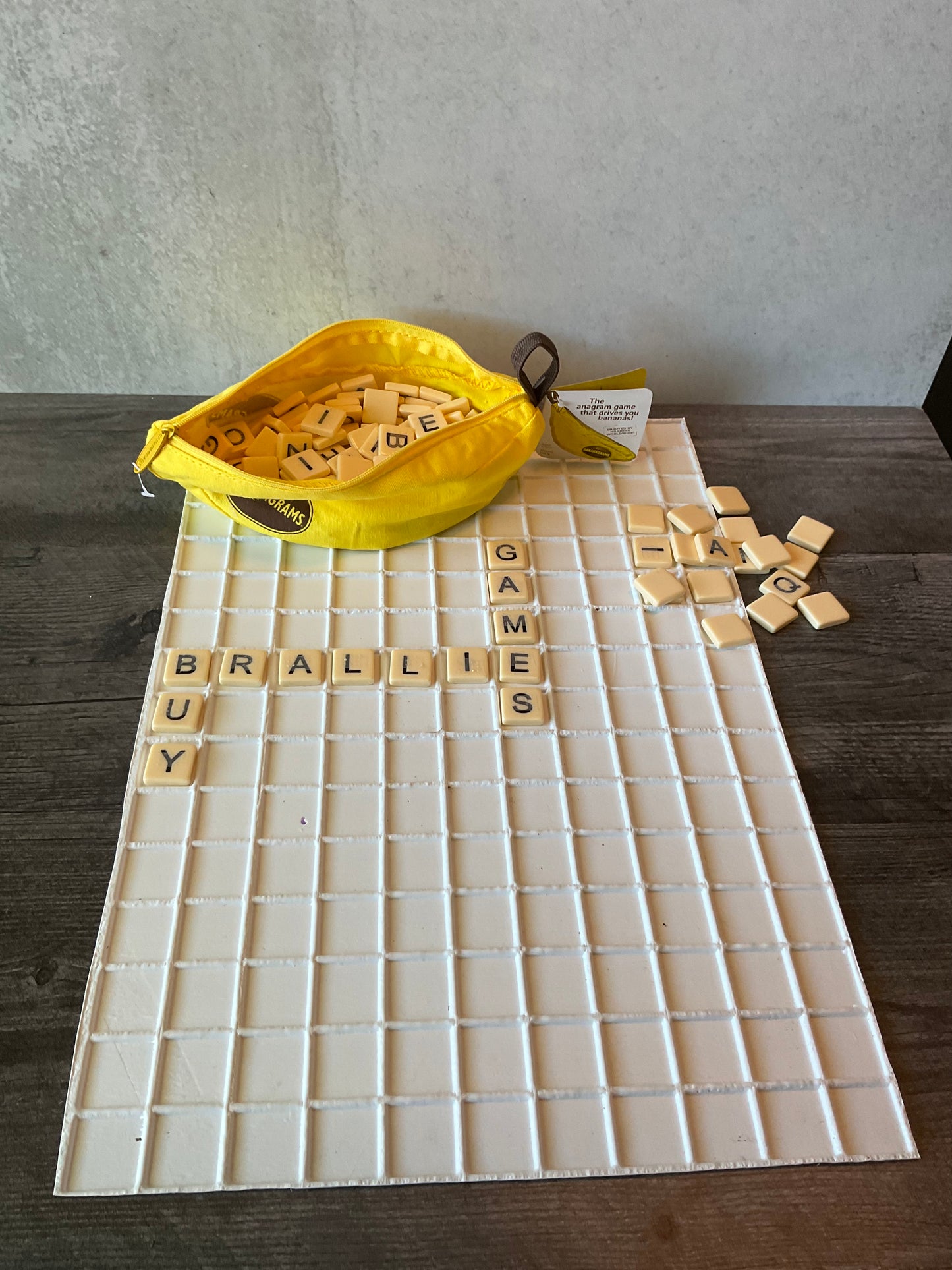 Long distance shot of the game with the grid.